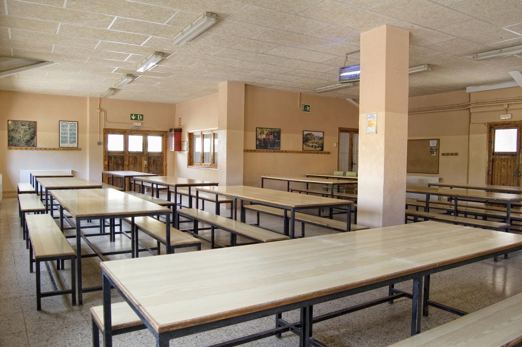 Alberg La Sala Ла Побла де Лилет Екстериор снимка